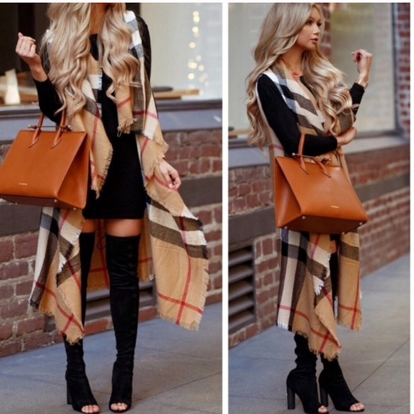 Sweaters - Last 1!New Timeless Soft Plaid Vest w/Frayed Ends